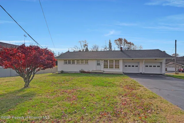 $314,900 | 710 Griffin Road, Moscow, PA 18444