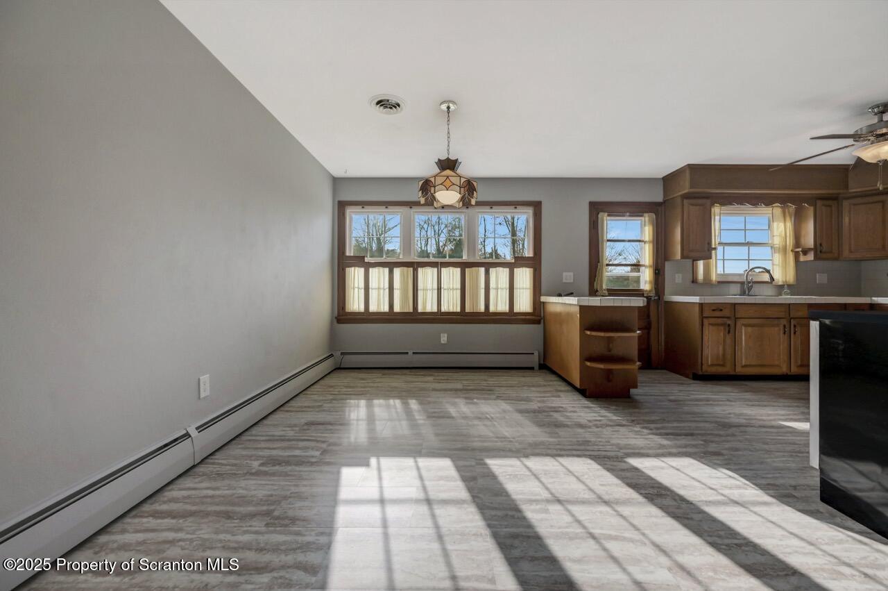 710 Griffin Road Moscow, PA 18444 - Photo 10 of 51 710 Griffin Rd 11 Large