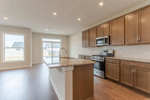 $360,800 | 5008 Goldfinch Drive, Evansville, IN 47725