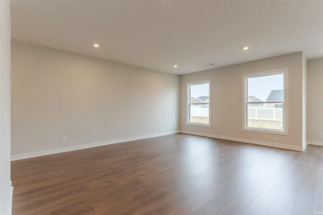 $360,800 | 5008 Goldfinch Drive, Evansville, IN 47725