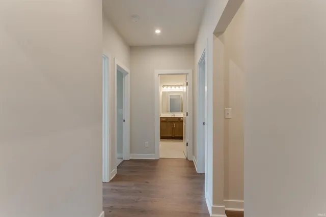 $360,800 | 5008 Goldfinch Drive, Evansville, IN 47725