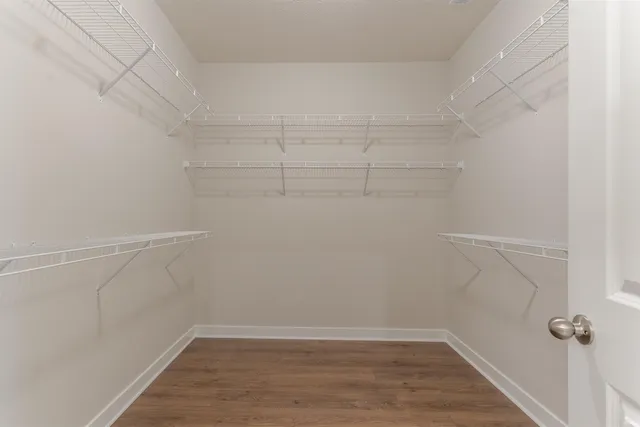 $360,800 | 5008 Goldfinch Drive, Evansville, IN 47725