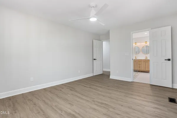 $839,900 | 412 North Elliott Road, Chapel Hill, NC 27514