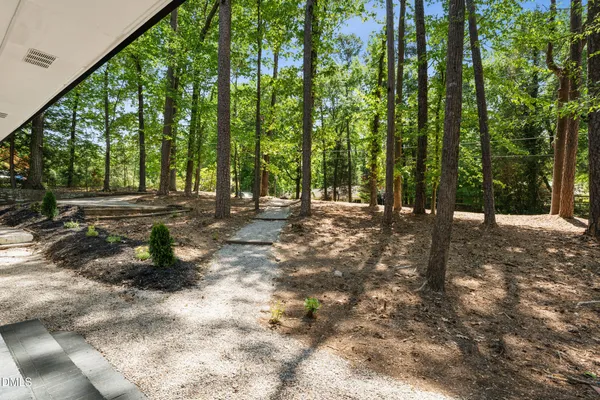 $839,900 | 412 North Elliott Road, Chapel Hill, NC 27514