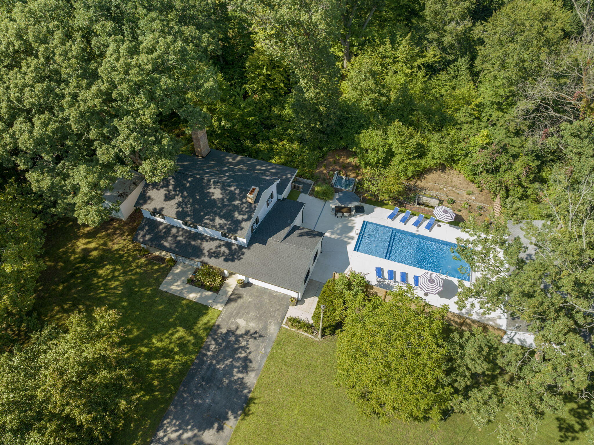 62-web-or-mls-4173-maplewood-rd