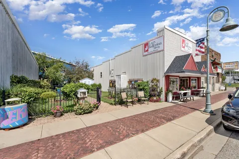 $889,000 | 4173 Maplewood Road, Bridgman, MI 49106