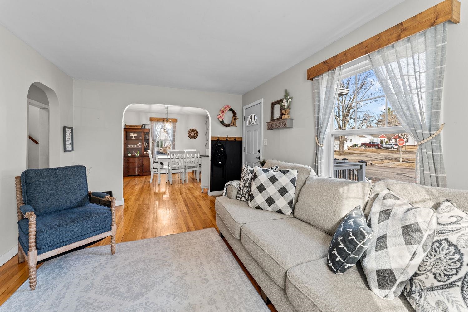 804 Seymour Street Reedsburg, WI 53959 - Photo 6 of 45