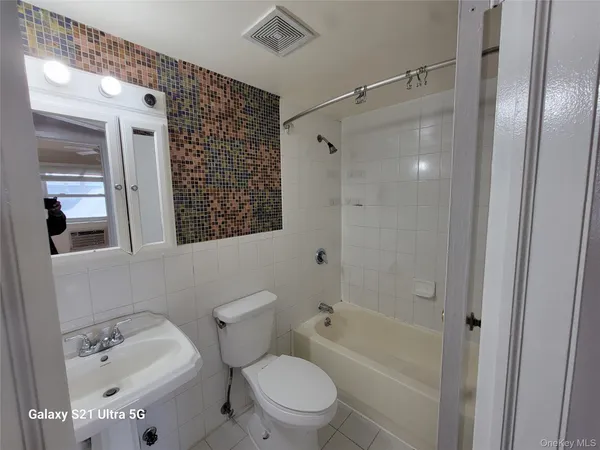 $3,650 | 48-82 37th Street, Unit 2 | Sunnyside