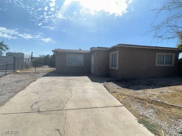 $1,500 | 3106 Cummings Street, North Las Vegas, NV 89030