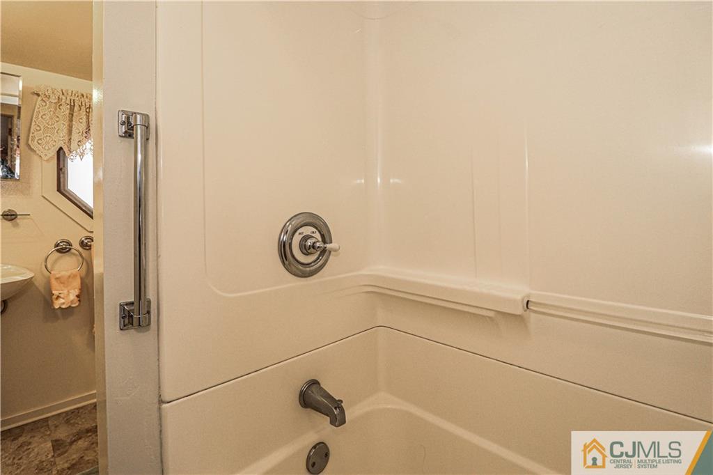 10 Homer Road Old Bridge, NJ 08879 - Photo 17 of 22 Gallery Image 17