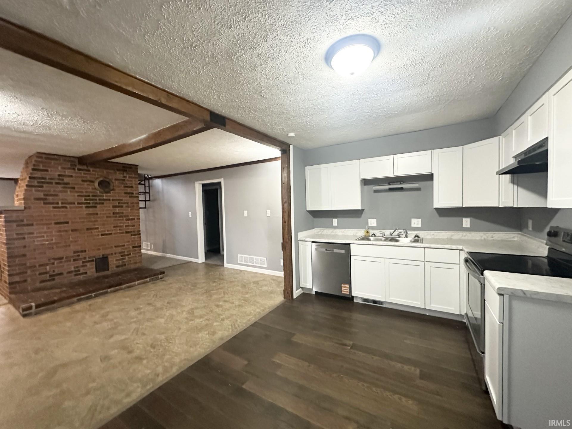 4766 State Road 261 Newburgh, IN 47630 - Photo 6 of 34