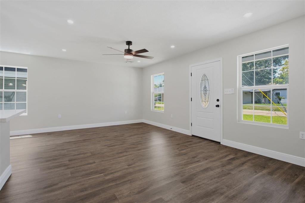 1012 Azalea Street Lake Charles, LA 70607 - Photo 4 of 15