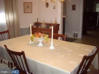 205 Strathmore Road Havertown, PA 19083 - Photo 3 of 6