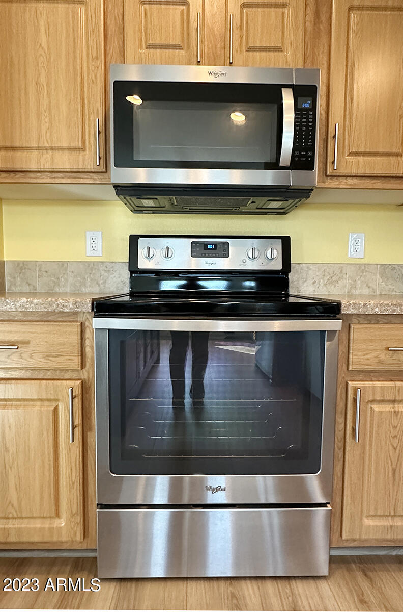 652 South Ellsworth Road, Unit 148 Mesa, AZ 85208 - Photo 4 of 33 PG148 KIT APPLIANCES