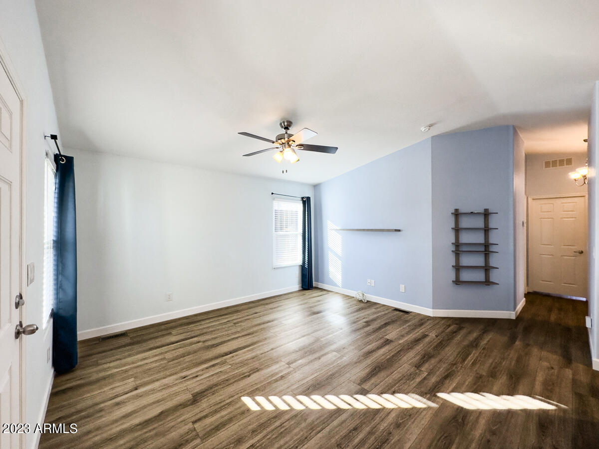 652 South Ellsworth Road, Unit 148 Mesa, AZ 85208 - Photo 8 of 33 IMG_2296