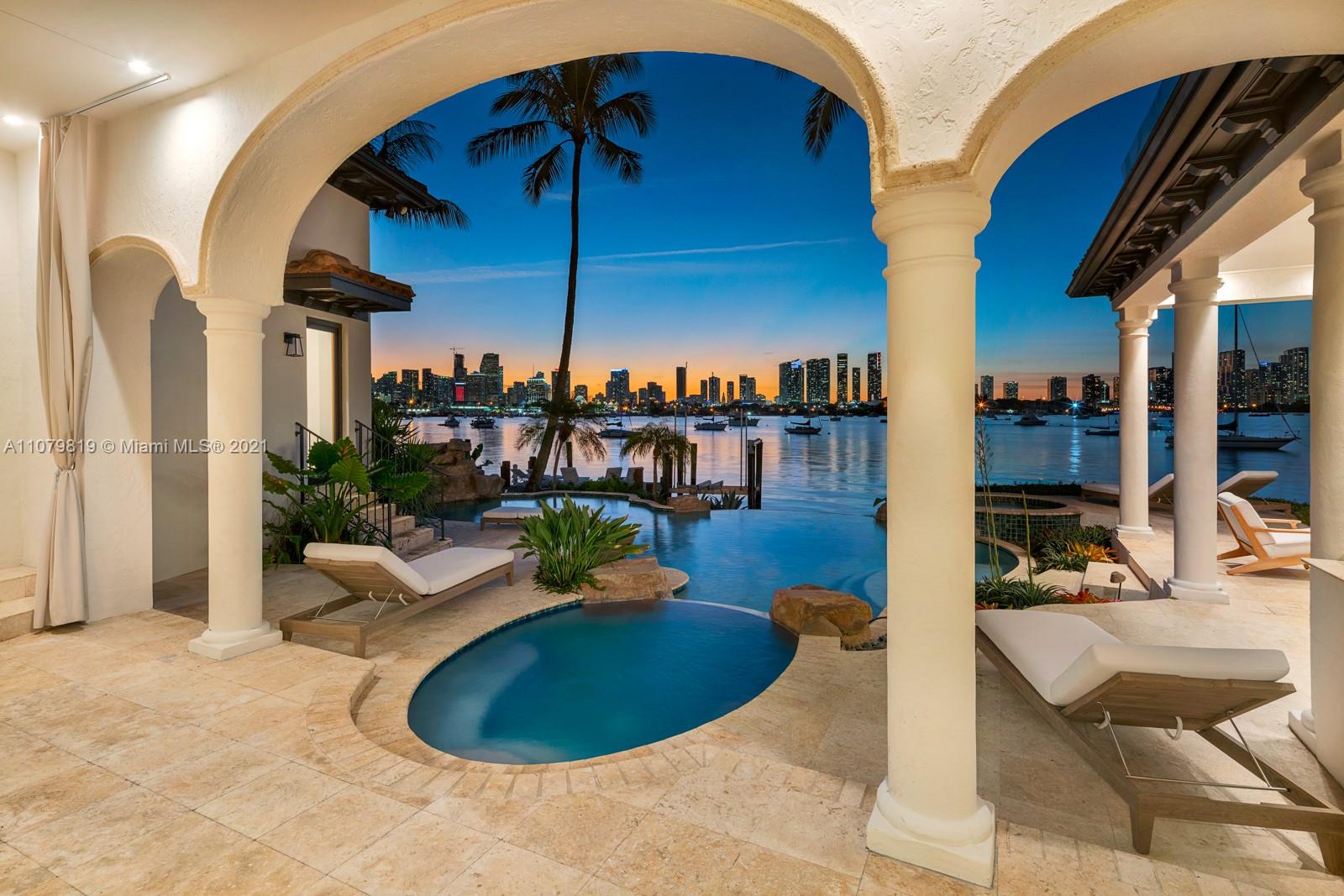 432 South Hibiscus Drive Miami Beach, FL 33139 - Photo 1 of 55