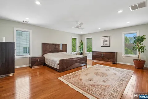 $1,250,000 | 22 Wagon Trail, Mahwah, NJ 07430
