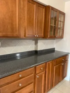 $2,000 | 2626 Flossmoor Road, Unit 2W, Flossmoor, IL 60422