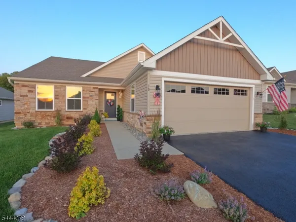 $559,000 | 18 Lam Drive, Hamburg, NJ 07419