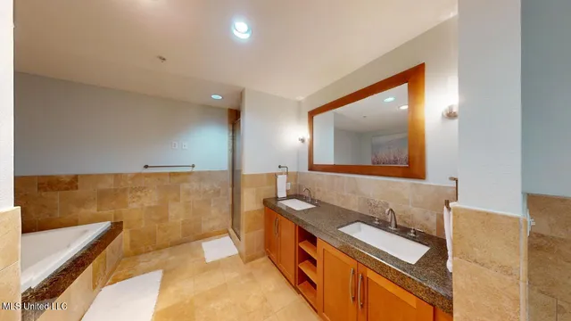 $359,900 | 2060 Beach Boulevard, Unit 701, Biloxi, MS 39531