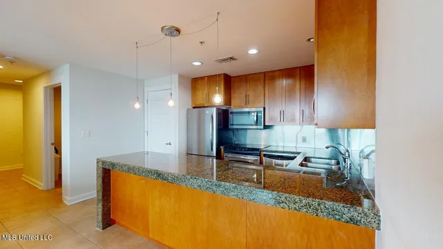 $359,900 | 2060 Beach Boulevard, Unit 701, Biloxi, MS 39531