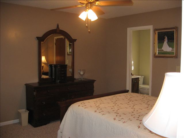 124 Quail Ridge Road Seneca, SC 29678 - Photo 7 of 15 Gallery Image 7