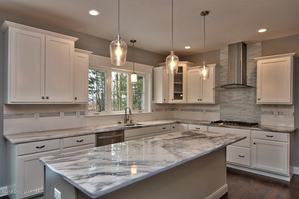 V7 Godfrey's Gate Road Stroudsburg, PA 18360 - Photo 3 of 63 Kitchen View 02