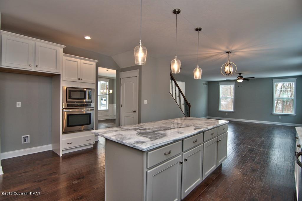 V7 Godfrey's Gate Road Stroudsburg, PA 18360 - Photo 6 of 63 Kitchen View 05