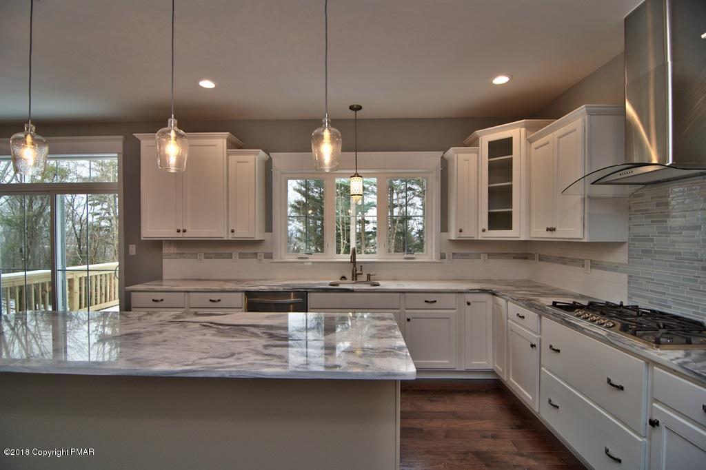 V7 Godfrey's Gate Road Stroudsburg, PA 18360 - Photo 8 of 63 Kitchen View 07