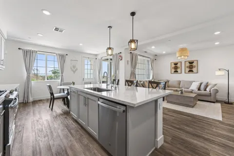 $1,125,000 | 9532 Seawind Way, Newark, CA 94560