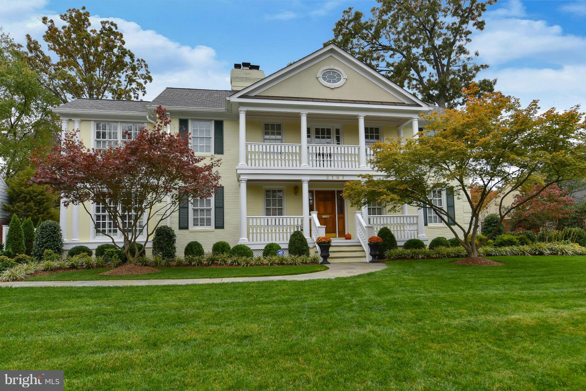 2107 Windsor Road Alexandria, VA 22307 - Photo 1 of 37 Exterior (Front)