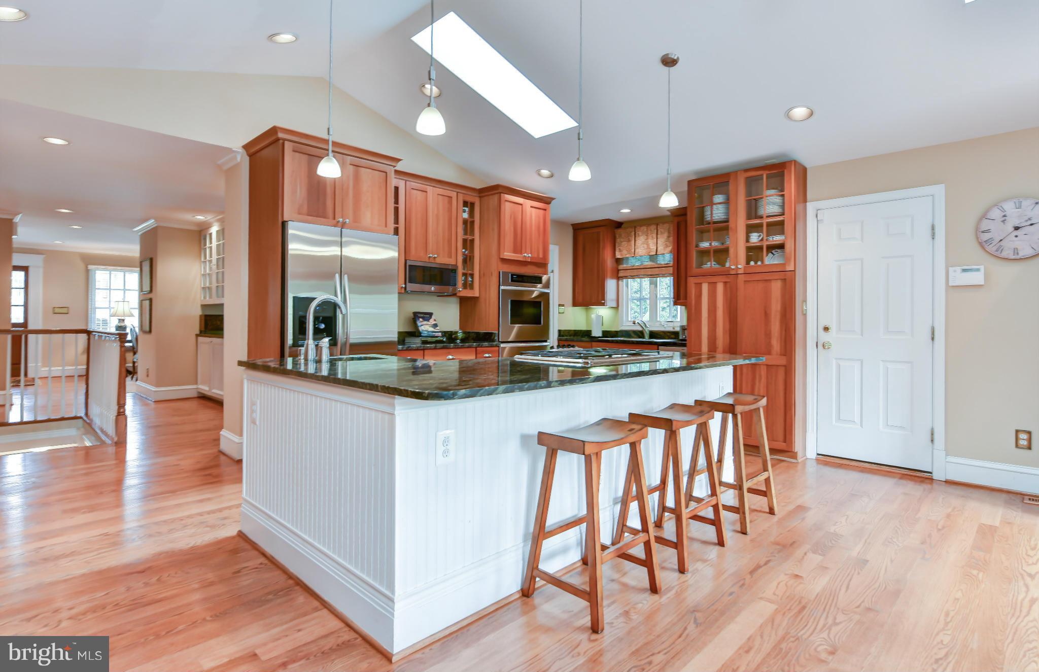 2107 Windsor Road Alexandria, VA 22307 - Photo 11 of 37 Kitchen