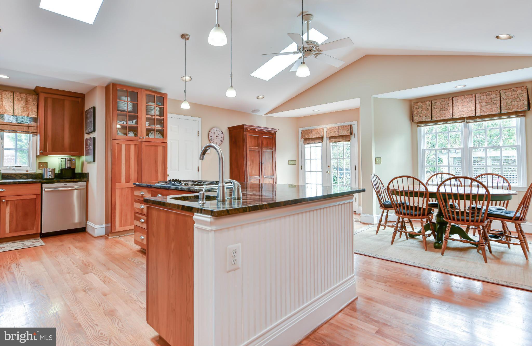 2107 Windsor Road Alexandria, VA 22307 - Photo 3 of 37 Kitchen