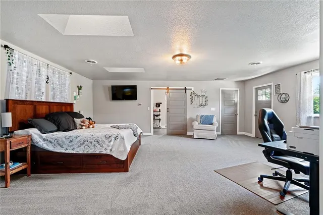 $379,950 | 4815 Cheyenne Lane, McLouth, KS 66054