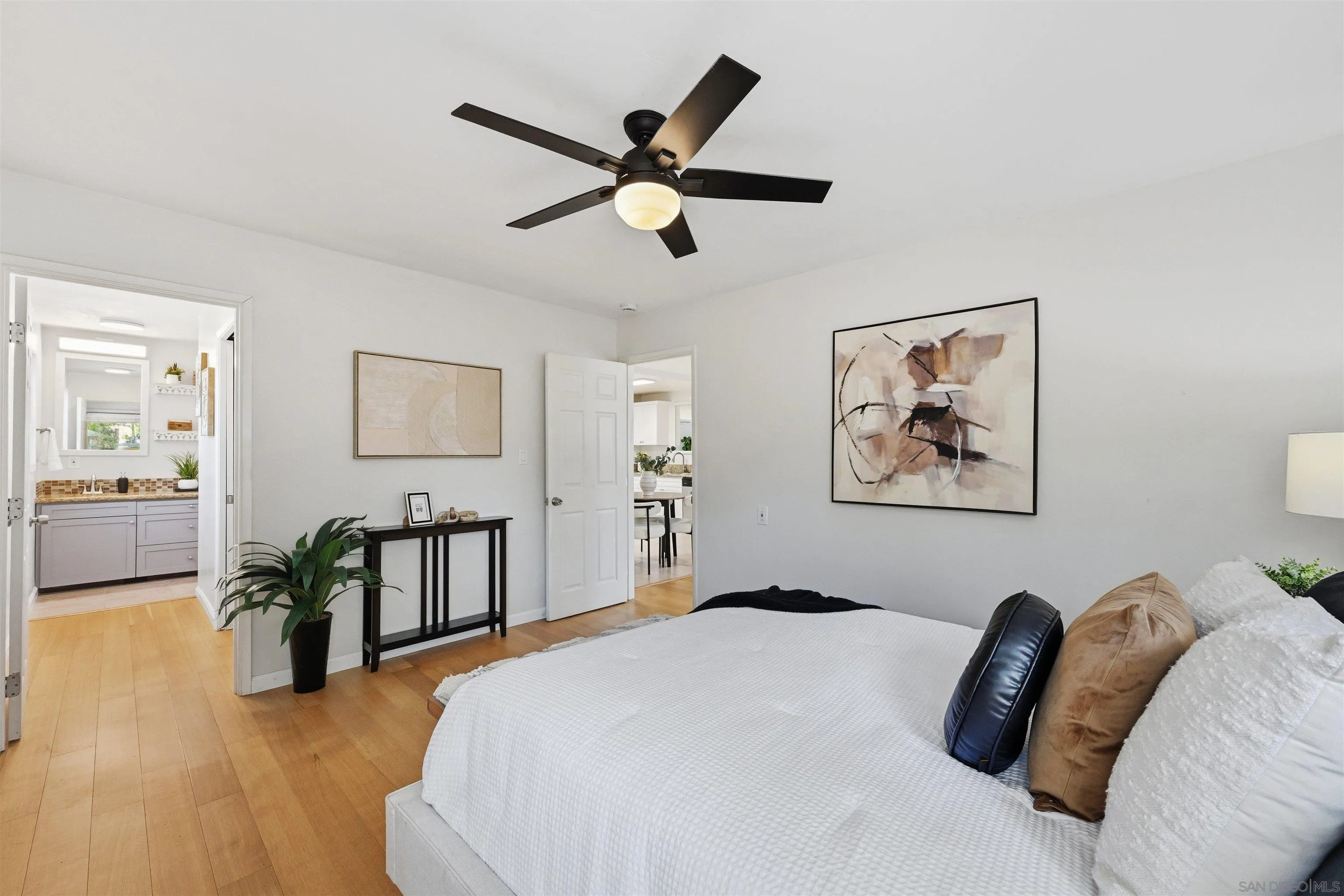 285 Ritchey Street San Diego, CA 92114 - Photo 15 of 34