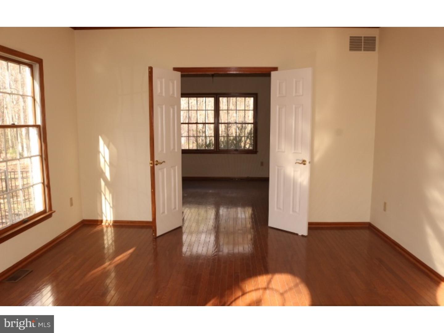 1 Ridge Court Medford, NJ 08055 - Photo 8 of 25 Gallery Image 8