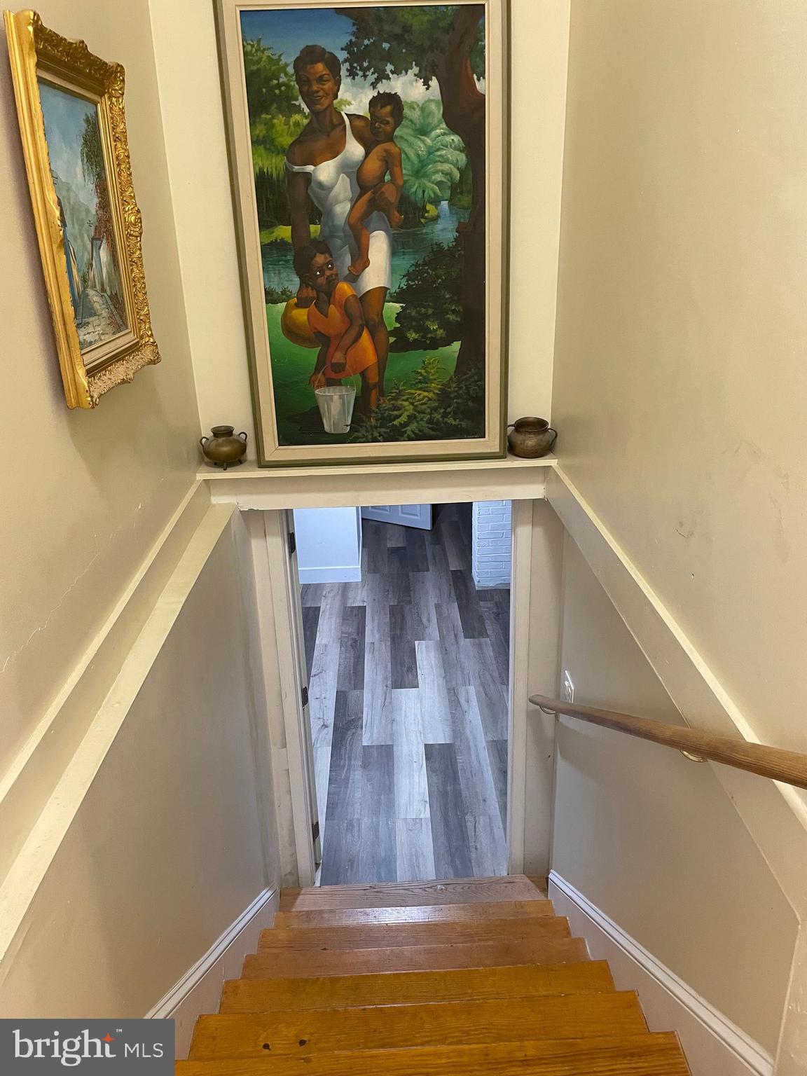 9405 Ox Road Lorton, VA 22079 - Photo 17 of 38 Walkdown from main level to basement