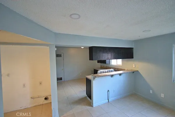 $1,250 | 3504 Pioneer Drive, Bakersfield, CA 93306