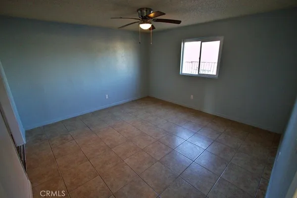 $1,250 | 3504 Pioneer Drive, Bakersfield, CA 93306