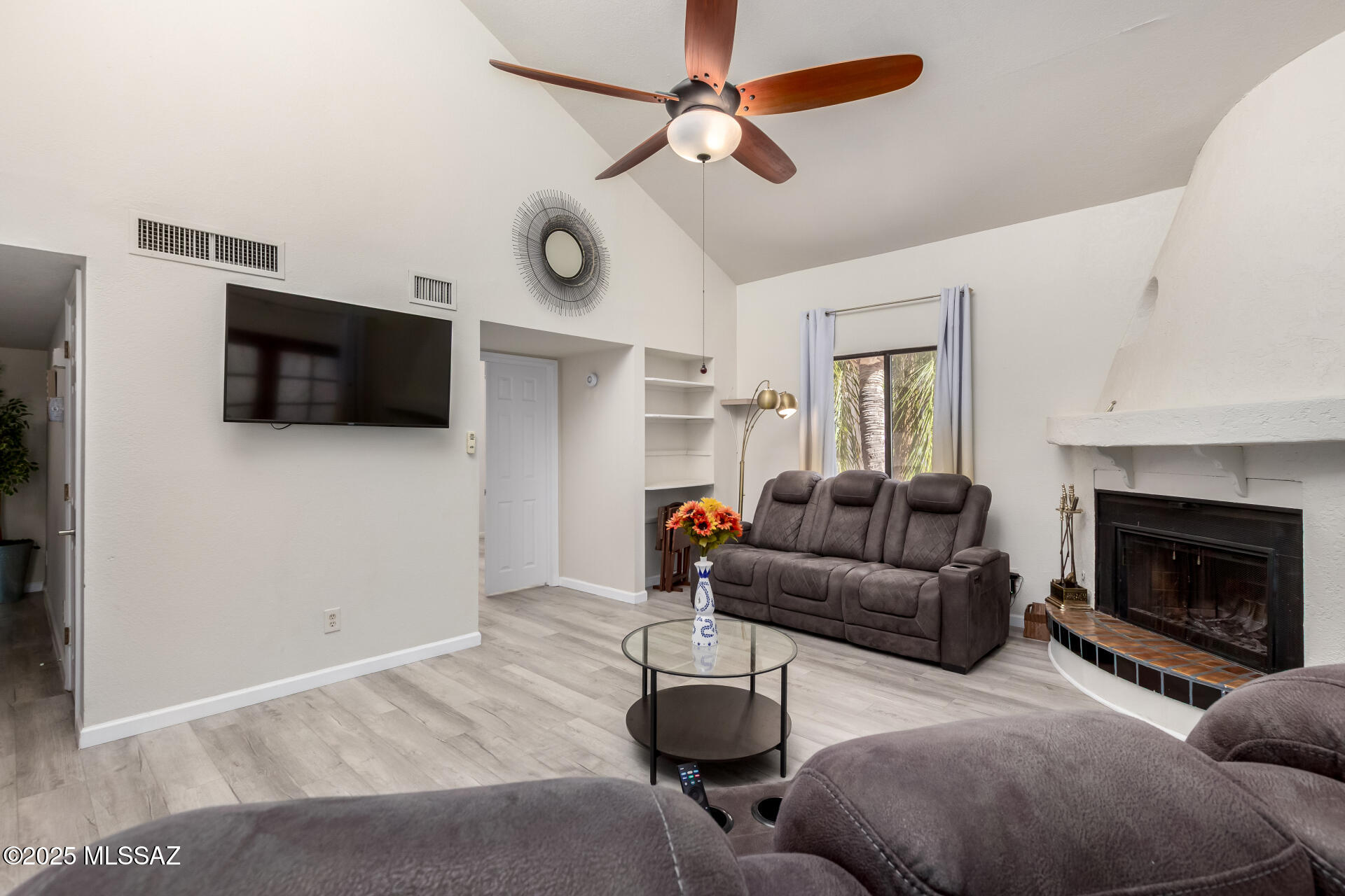 8271 North Oracle Road, Unit 243 Tucson, AZ 85704 - Photo 11 of 27 Gallery Image 11
