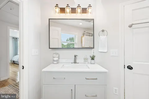 $565,000 | 4014 37th Street, Mount Rainier, MD 20712