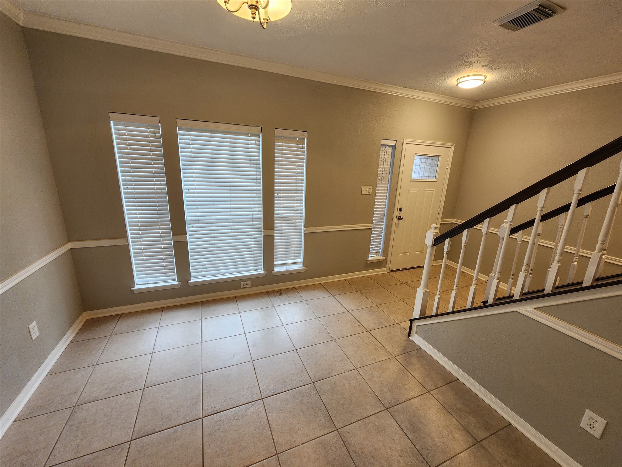 16302 Flint Run Way Sugar Land, TX 77498 - Photo 5 of 27 a view of an entryway with wooden floor