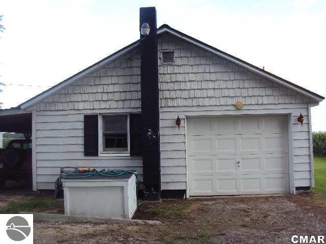 3330 North Alger Road Alma, MI 48801 - Photo 24 of 24 1769793-23.JPG