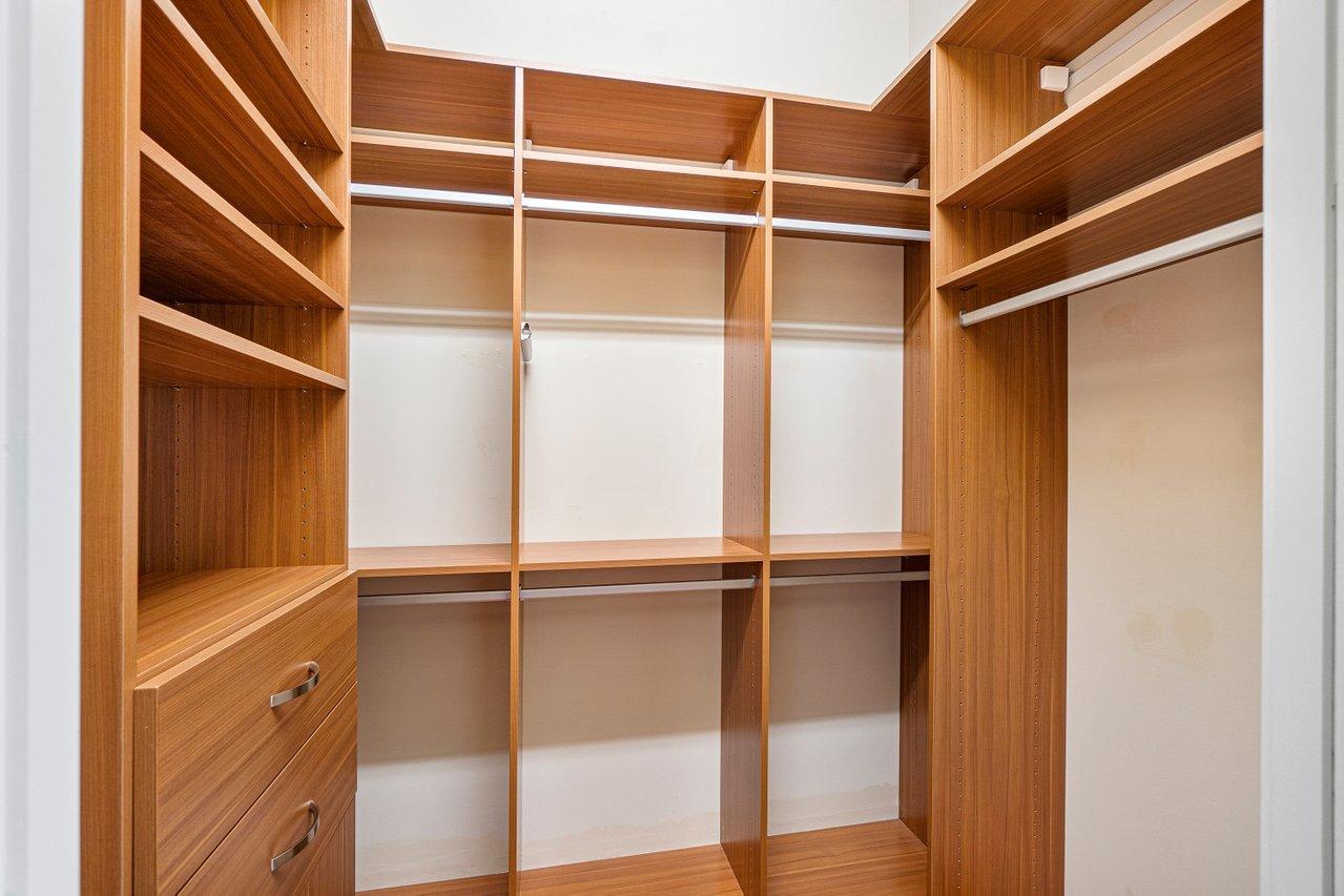 17362 Balaria Street Boca Raton, FL 33496 - Photo 28 of 86 009-17362BalariaStreet-BocaRaton-FL-3349