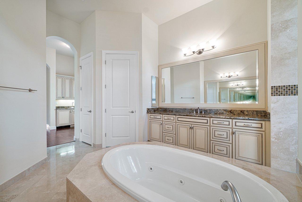 17362 Balaria Street Boca Raton, FL 33496 - Photo 31 of 86 012-17362BalariaStreet-BocaRaton-FL-3349