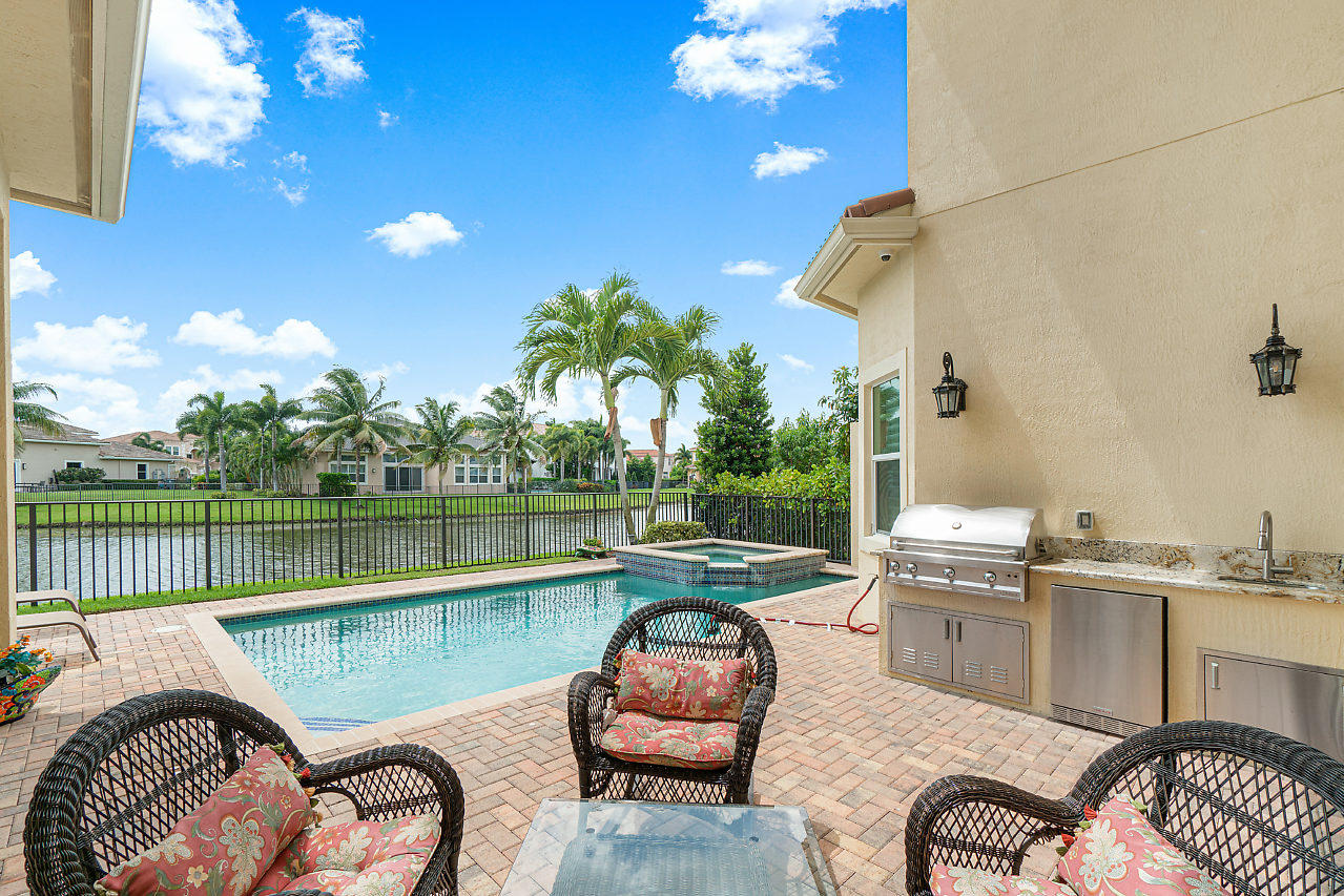 17362 Balaria Street Boca Raton, FL 33496 - Photo 59 of 86 047-17362BalariaSt-BocaRaton-FL-small