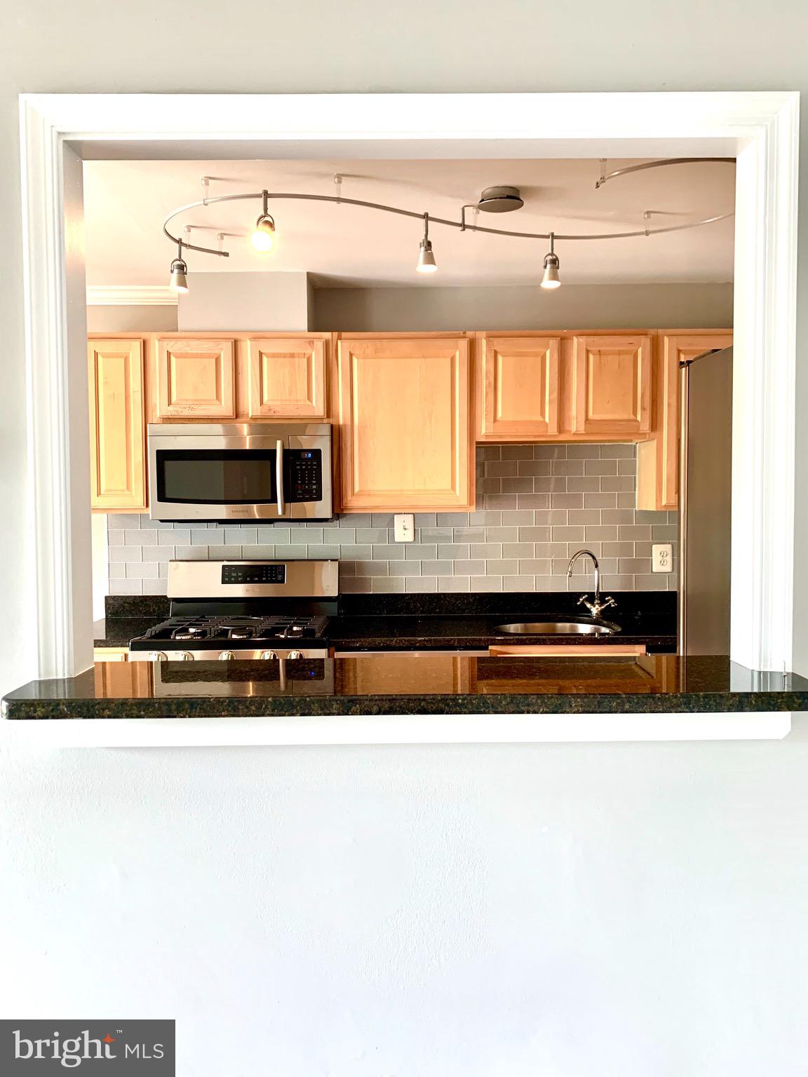 2754 Hollywood Road, Unit 101 Falls Church, VA 22043 - Photo 5 of 9