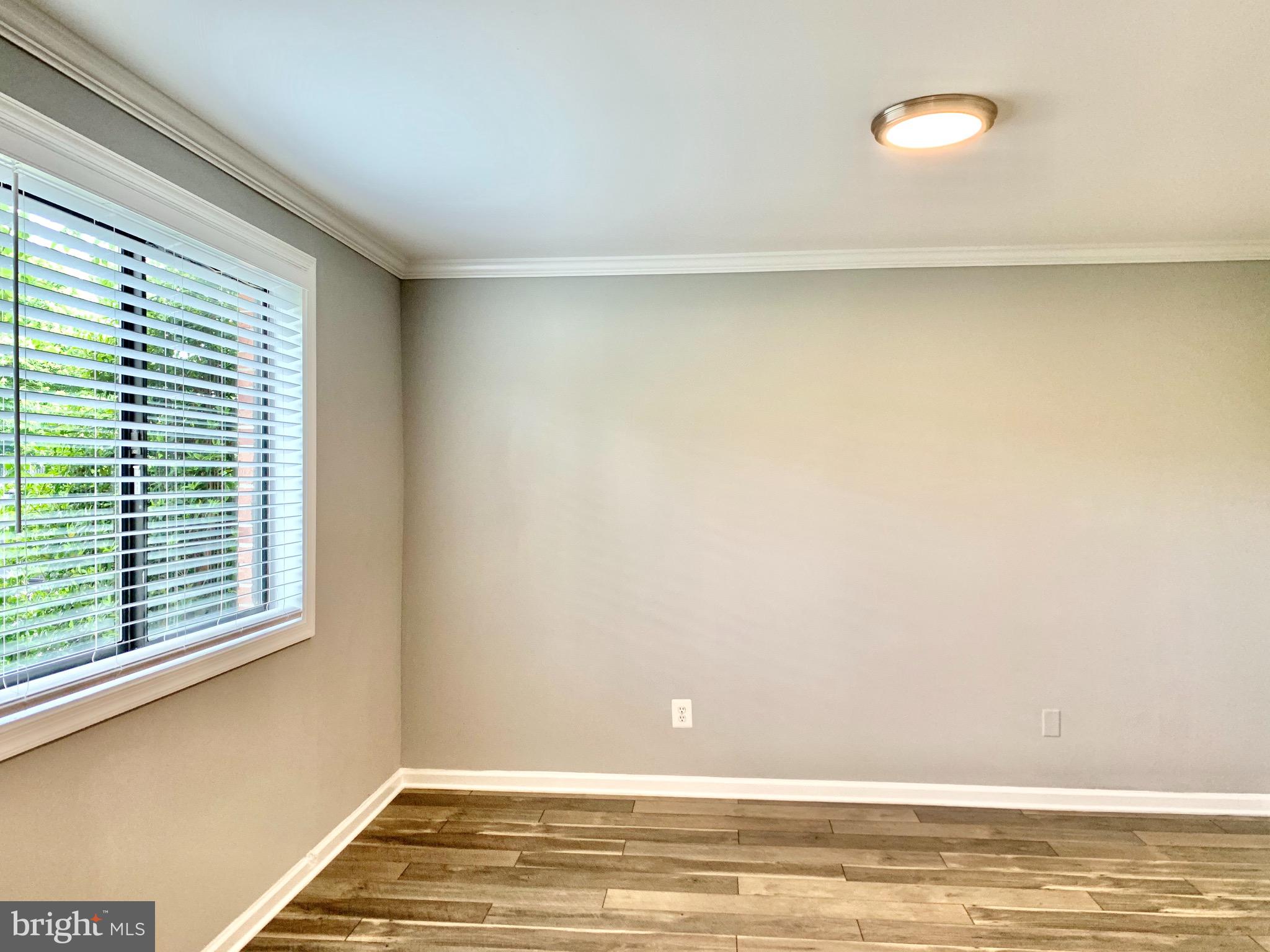 2754 Hollywood Road, Unit 101 Falls Church, VA 22043 - Photo 8 of 9