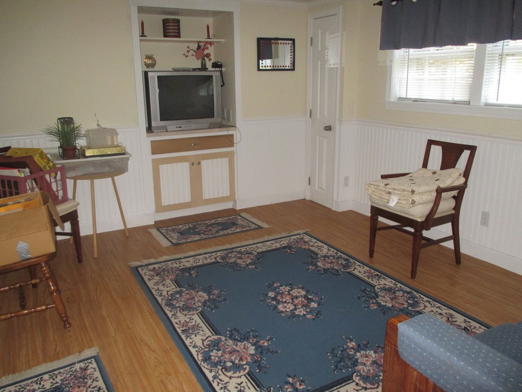 13 Connolly Road Billerica, MA 01821 - Photo 18 of 25 Gallery Image 18
