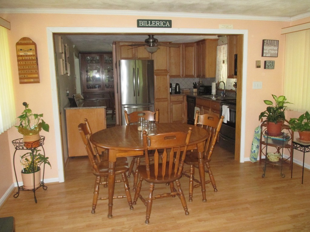 13 Connolly Road Billerica, MA 01821 - Photo 6 of 25 Gallery Image 6